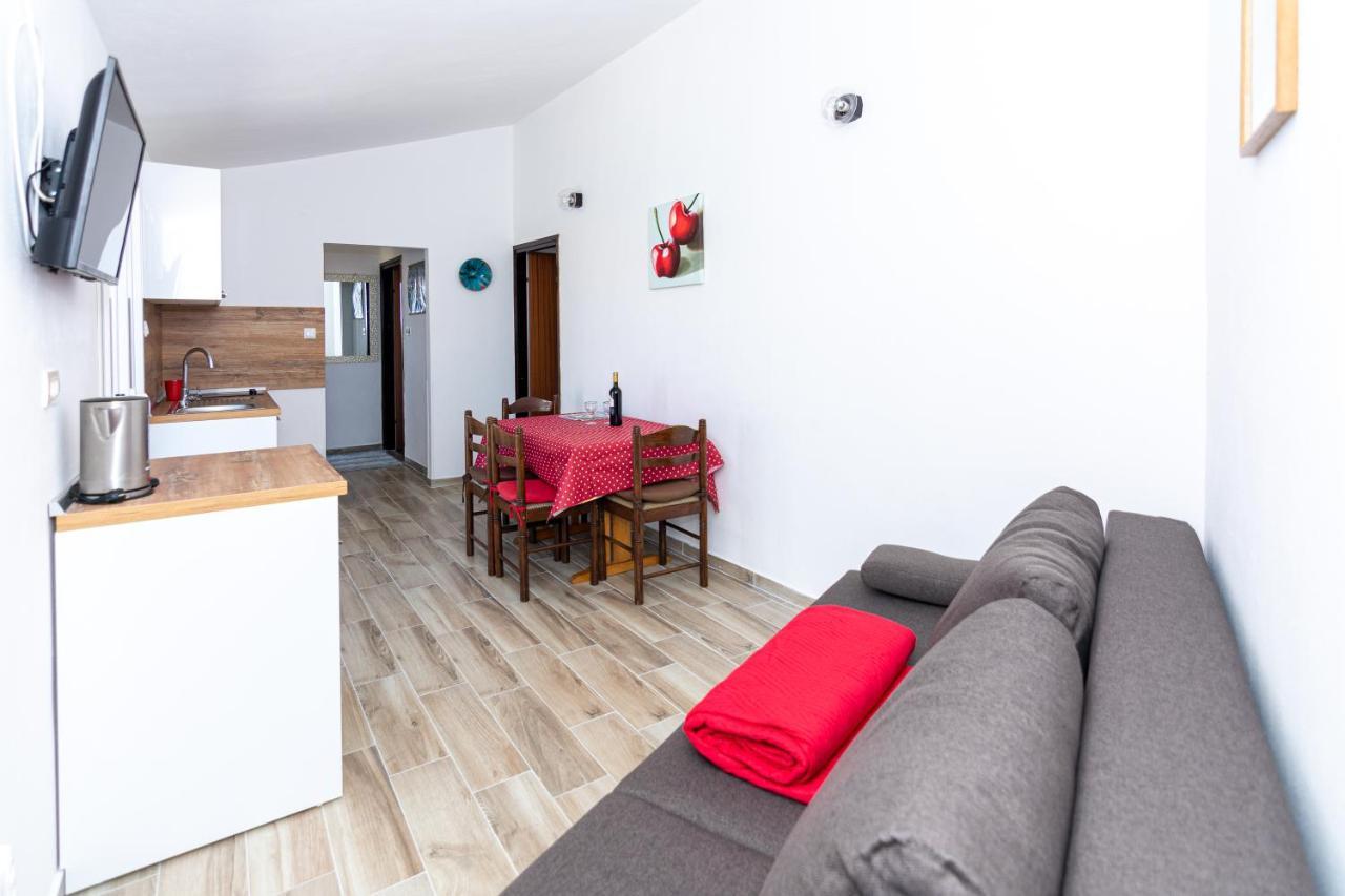 Apartment Plemic พาก ภายนอก รูปภาพ