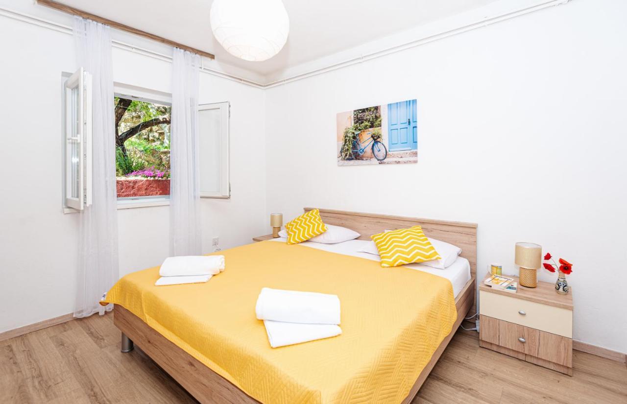 Apartment Plemic พาก ภายนอก รูปภาพ