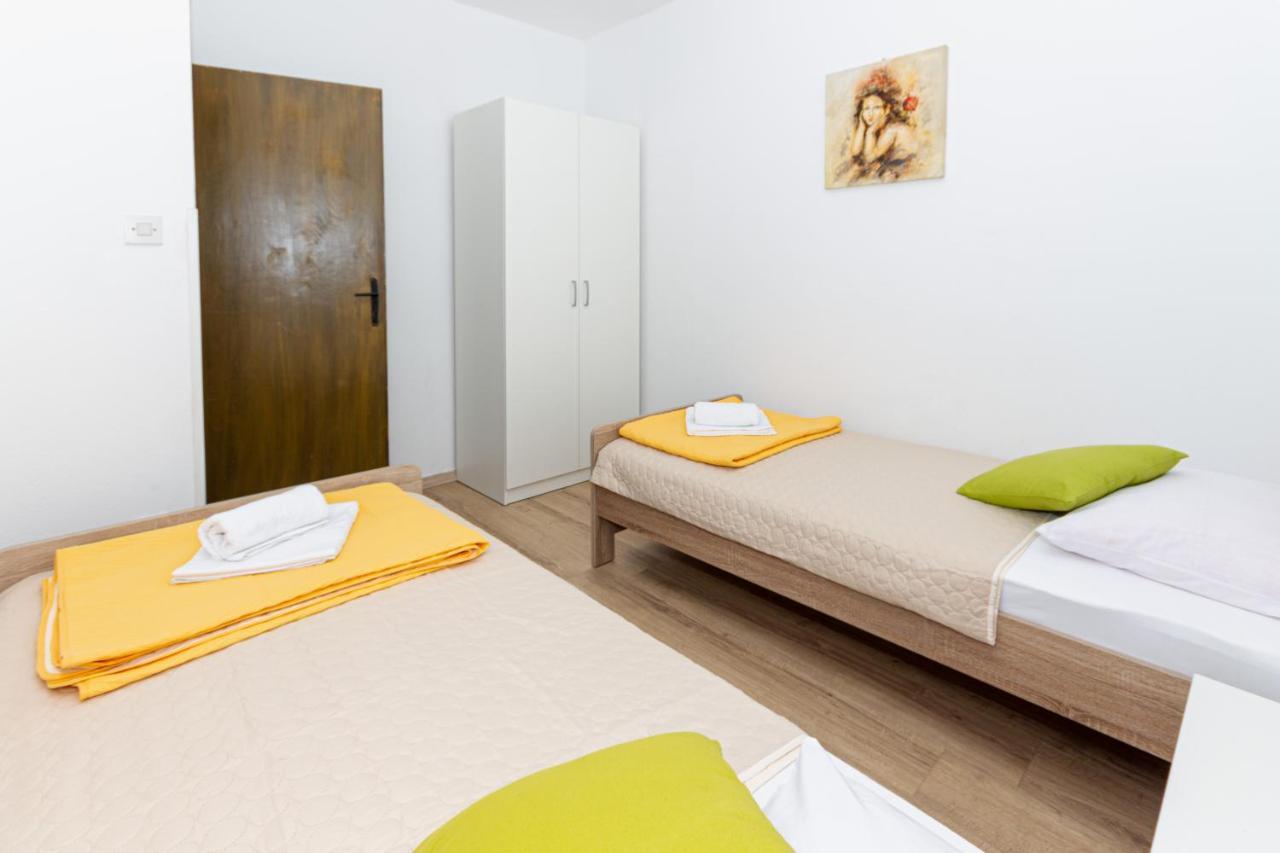Apartment Plemic พาก ภายนอก รูปภาพ