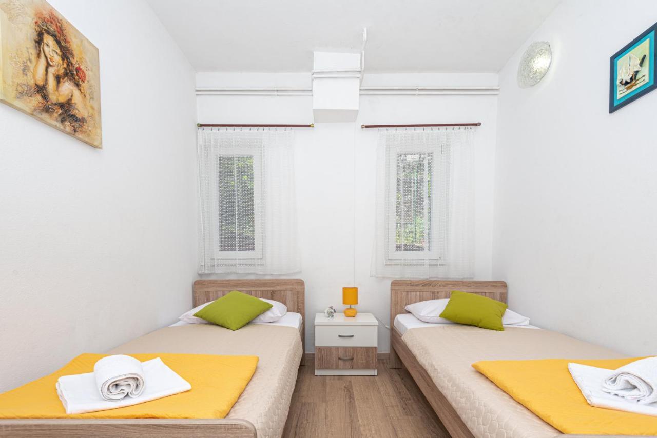Apartment Plemic พาก ภายนอก รูปภาพ